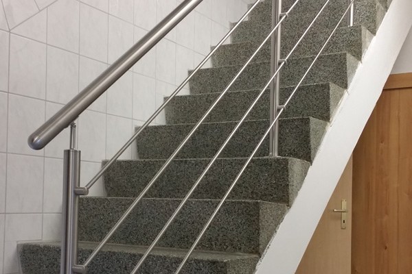 Treppen, Geländer und Zäune
